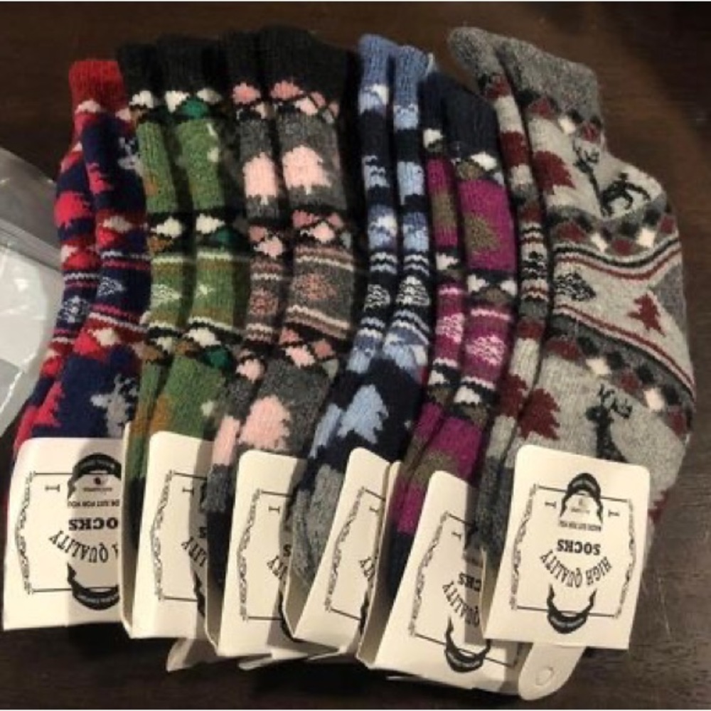 Wool mix socks, new